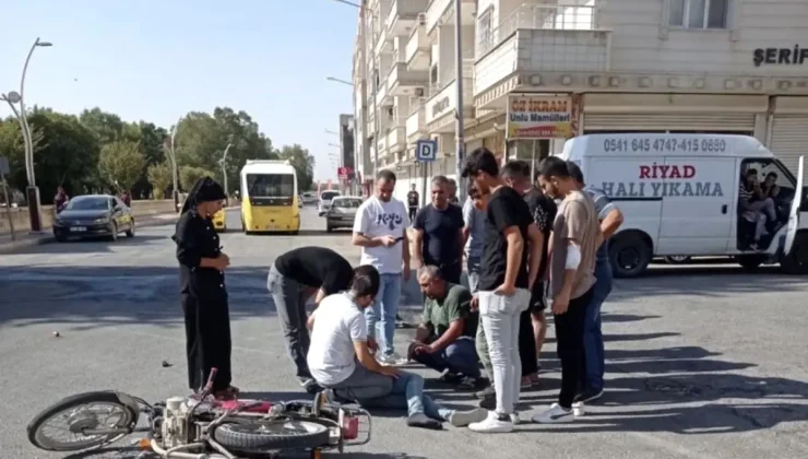 Mardin’de motosiklet ile minibüs çarpıştı: 1 yaralı