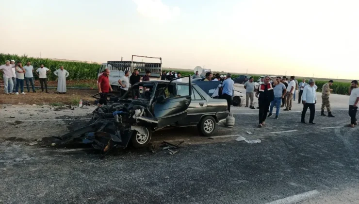 Mardin’de kafa kafaya çarpışan otomobillerde 9 kişi yaralandı, 1 çocuk hayatını kaybetti